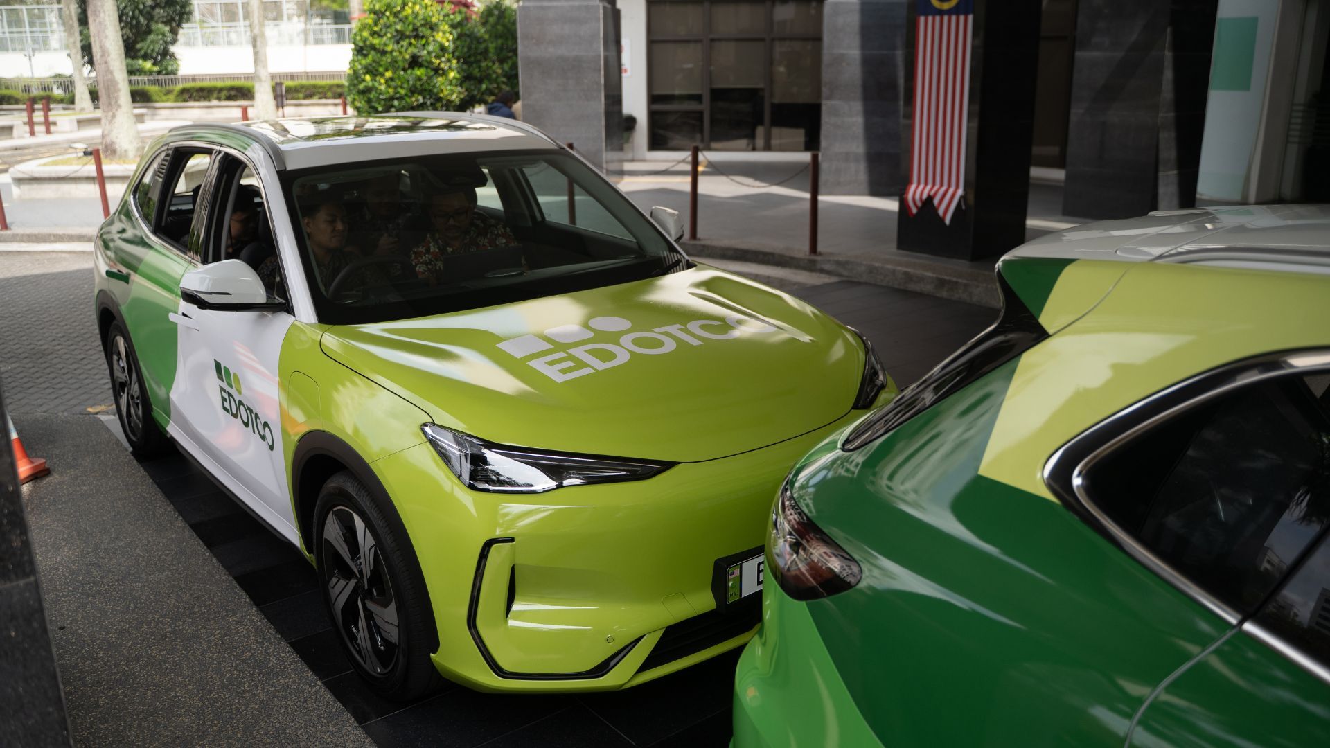 edotco-ev-fleet-4